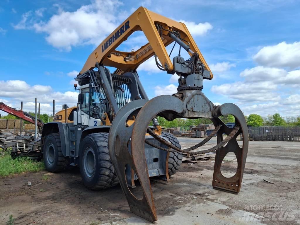 Liebherr L 580 LG Incarcator pe pneuri