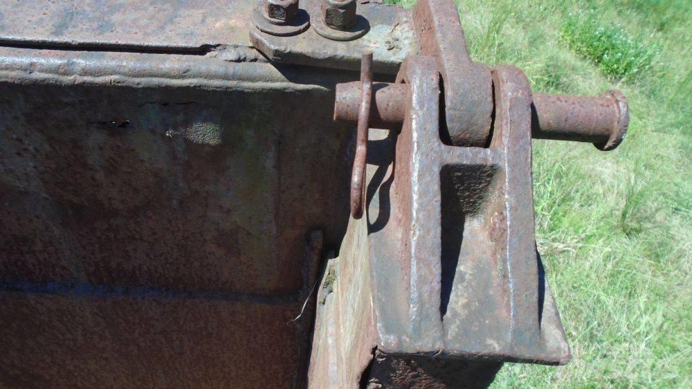Fruehauf 26 Foot Remorci basculante