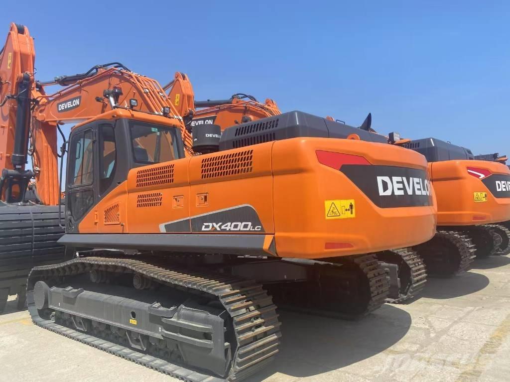 Develon DX 400 Excavatoare pe șenile
