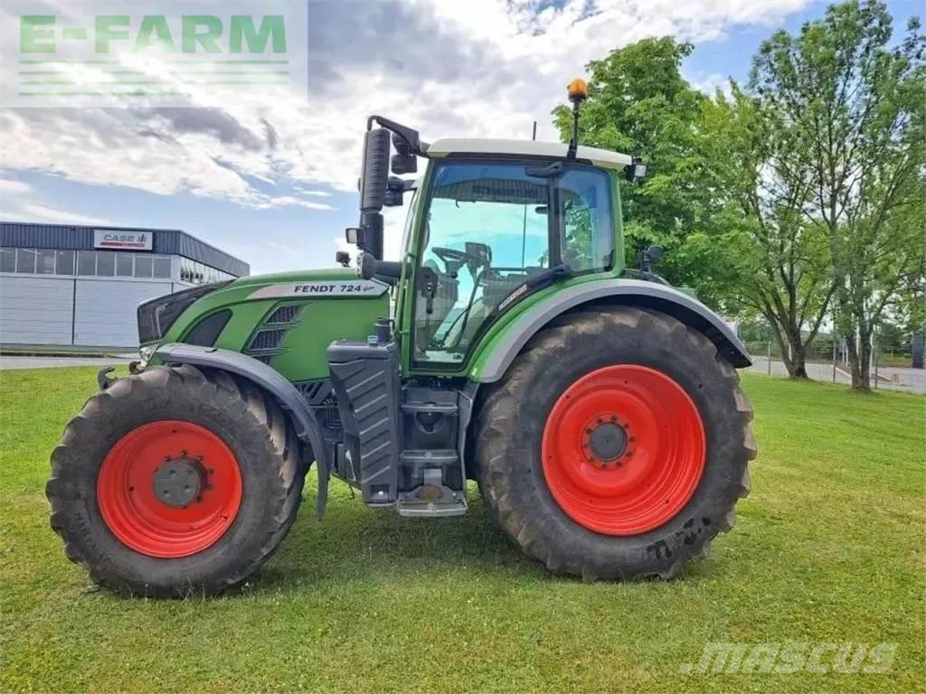 Fendt 724 vario Tractoare