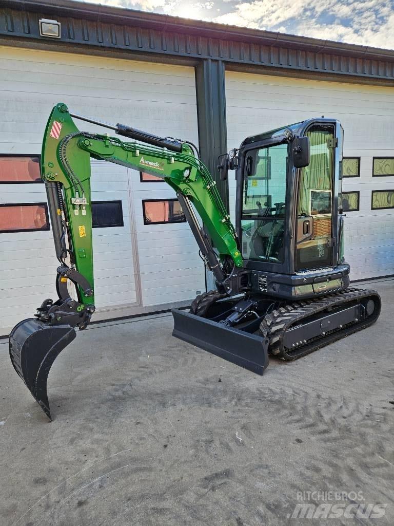 Aameck F27 Mini excavatoare < 7t