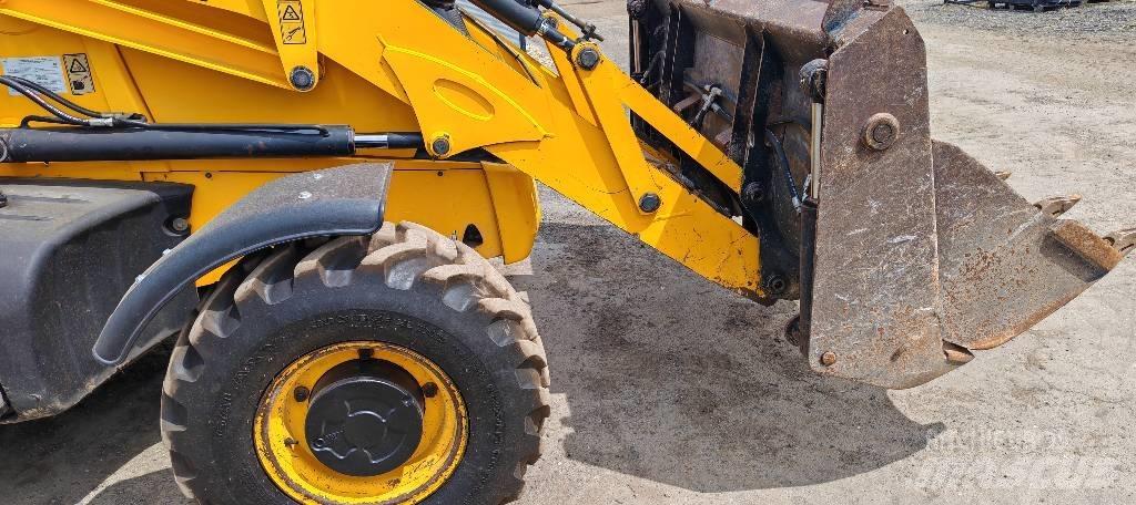 JCB 3 CX Buldoexcavatoare
