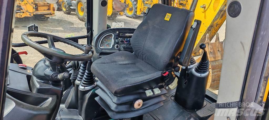JCB 3 CX Buldoexcavatoare