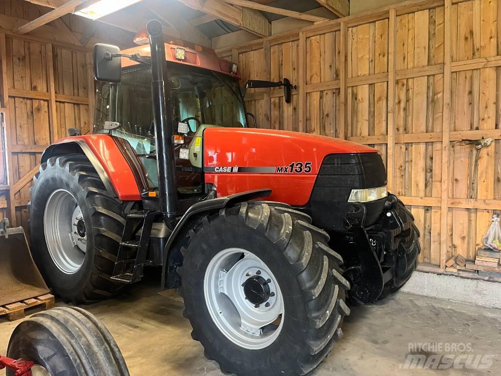 Case IH MX 135 Tractoare