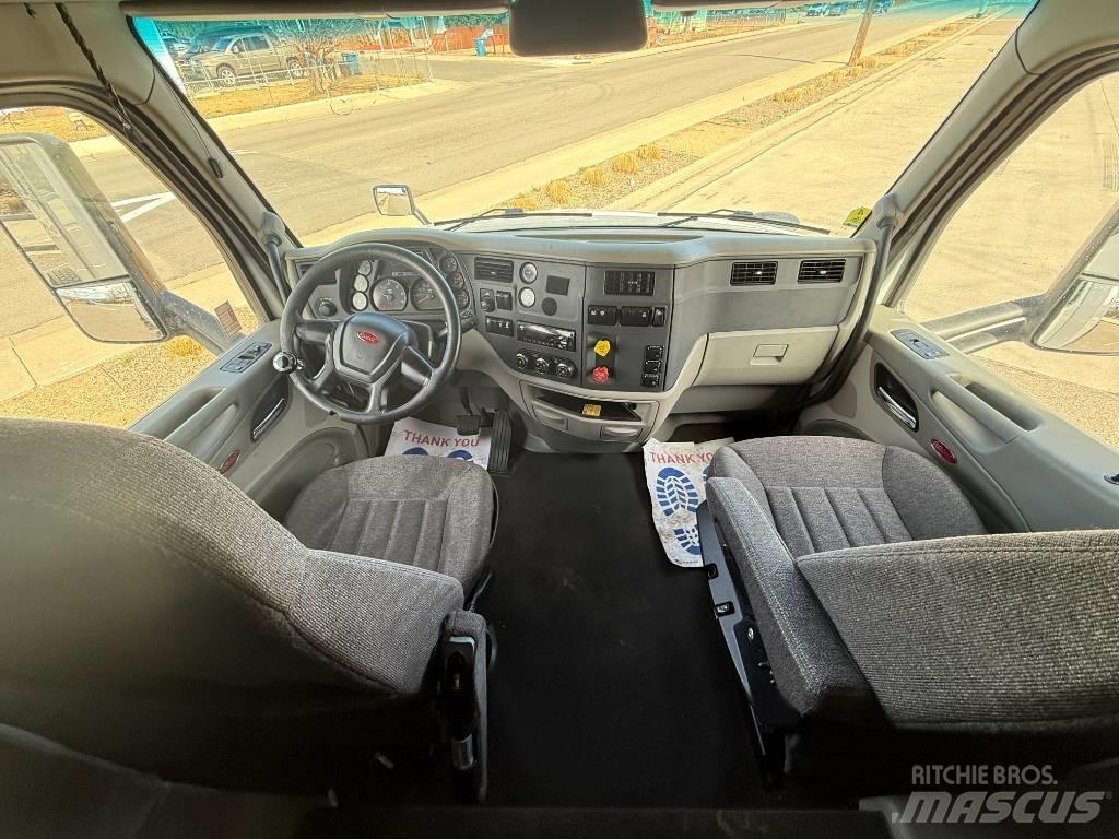 Peterbilt 579 Autotractoare