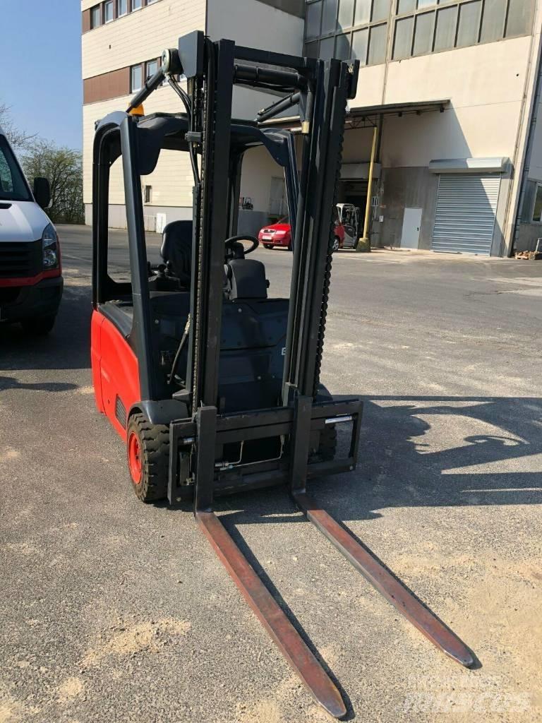 Linde E15 Stivuitor electric