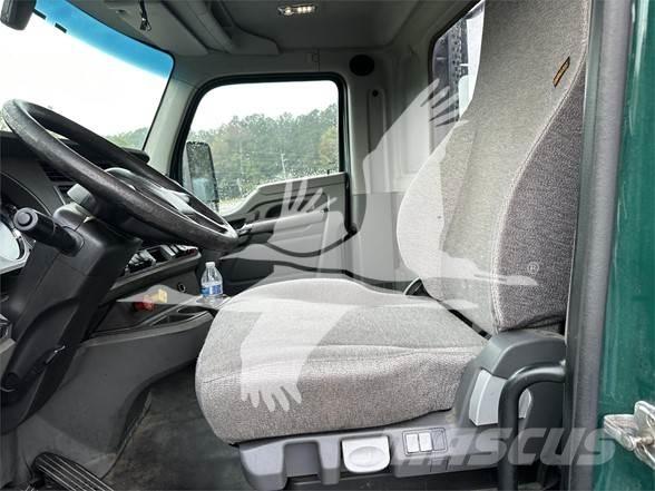 Kenworth T680 Autotractoare