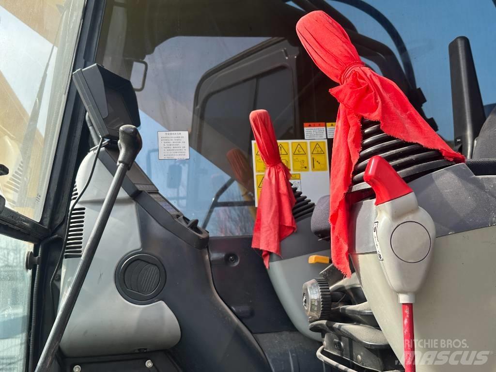 Komatsu PC 360 Excavatoare pe șenile
