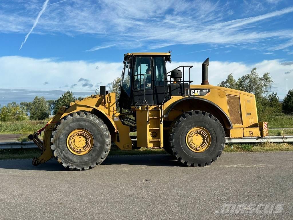 CAT 980H Incarcator pe pneuri