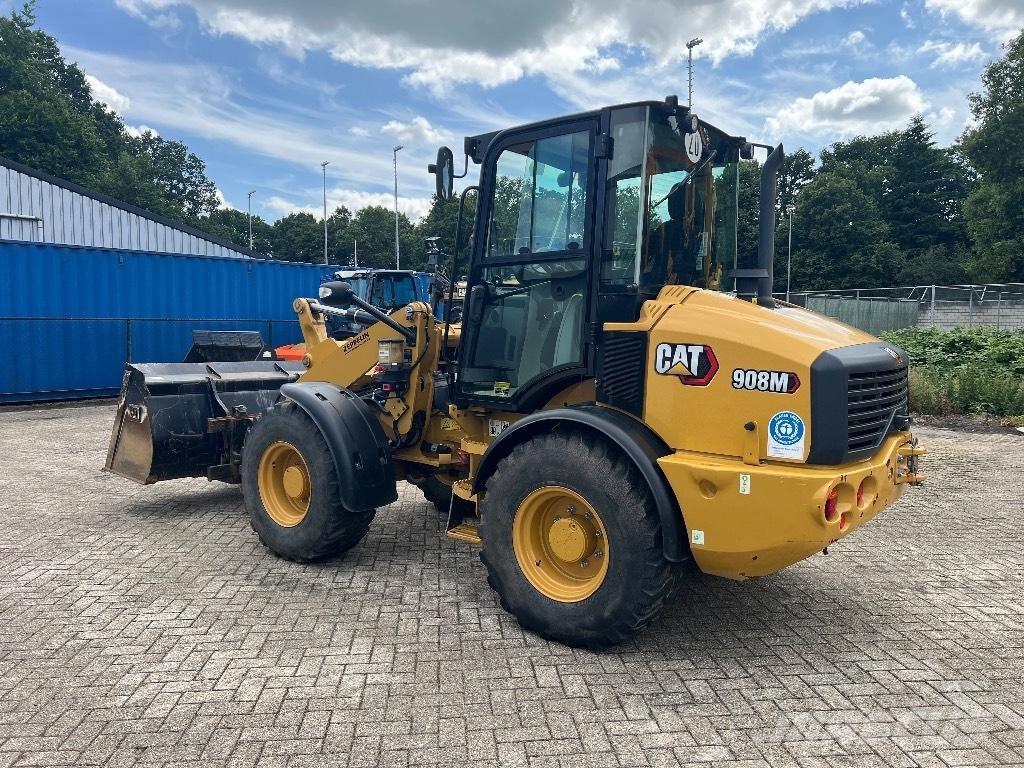 CAT 908M - 908 M Incarcator pe pneuri