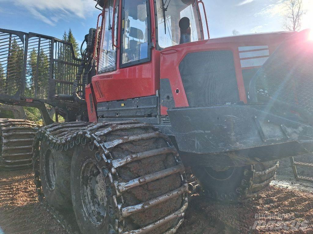 Komatsu 895 Transportoare