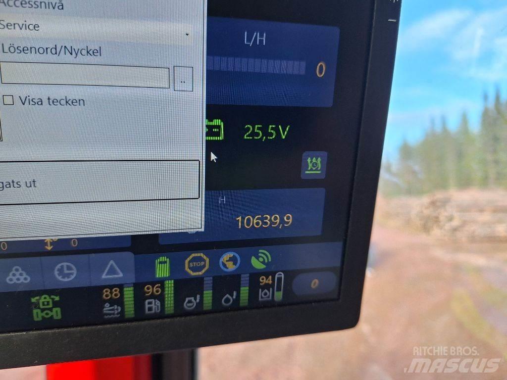 Komatsu 895 Transportoare