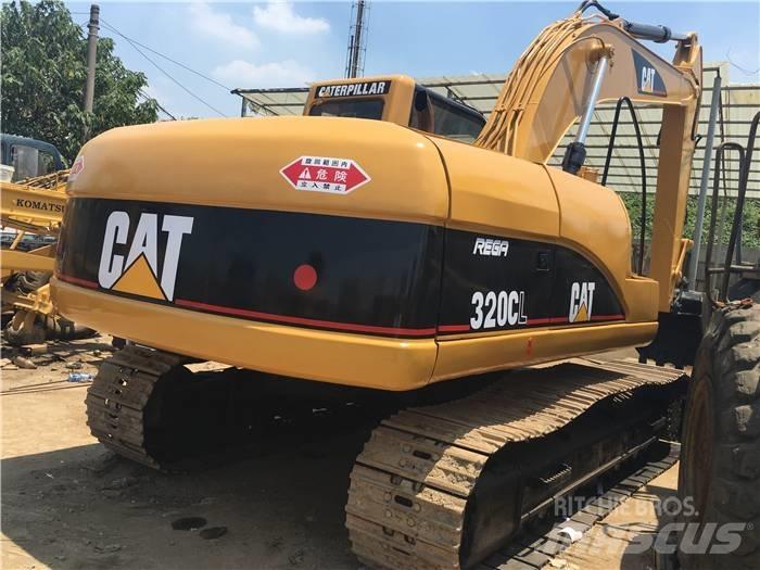 CAT 320 C L Excavatoare pe șenile
