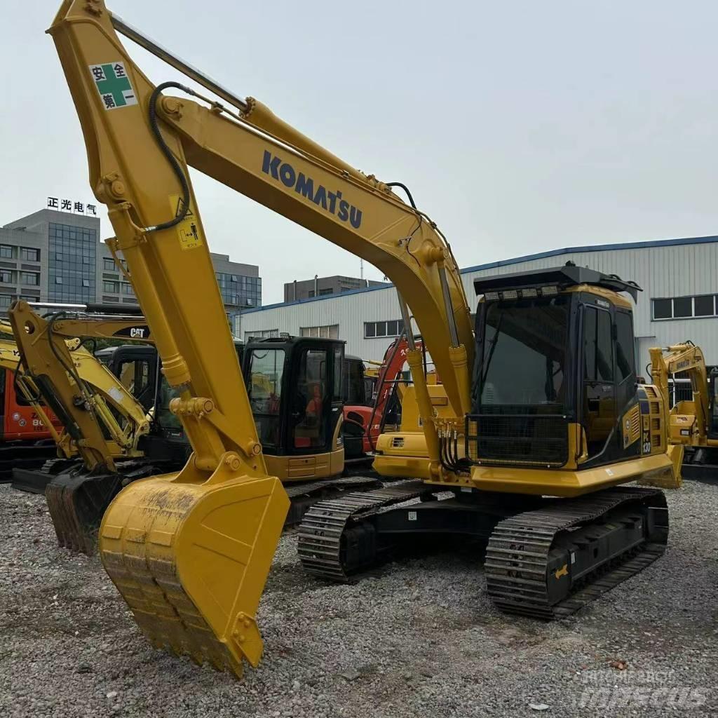 Komatsu 130-7 Excavatoare pe șenile
