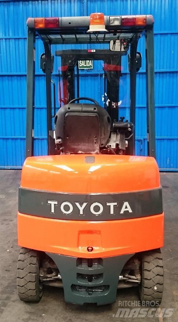 Toyota 7 FBMF 25 Stivuitor electric