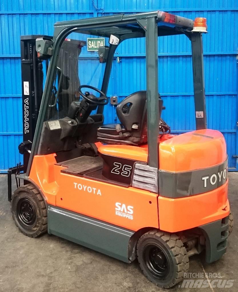 Toyota 7 FBMF 25 Stivuitor electric