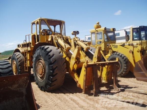 CAT 988 A Incarcator pe pneuri