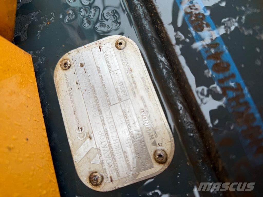 Hyundai 80 cr-9 Excavatoare 7t - 12t