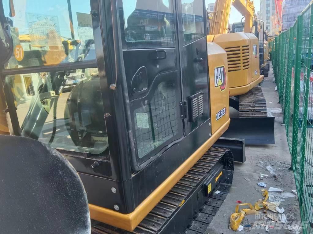 CAT 305.5 Excavatoare pe șenile
