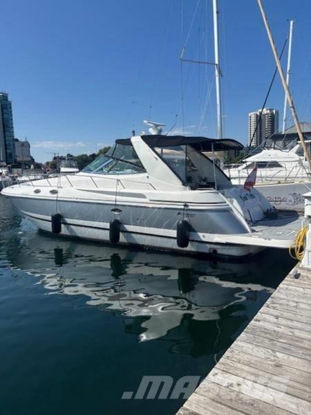  Cruisers Yachts 3870 Barje si pontoane