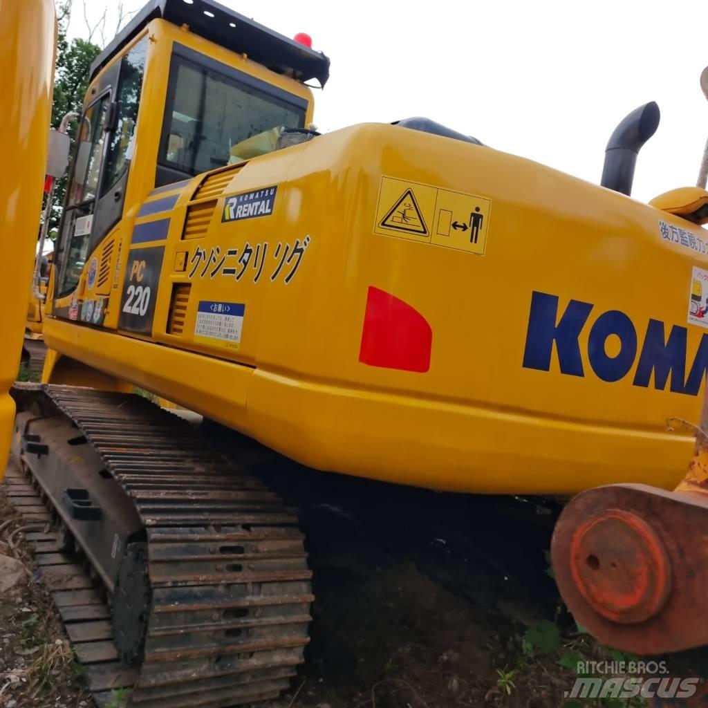 Komatsu PC 200-8 Excavatoare pe șenile
