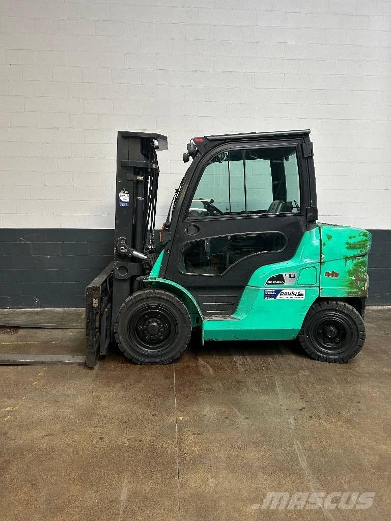 Mitsubishi FD 40 N Stivuitor diesel