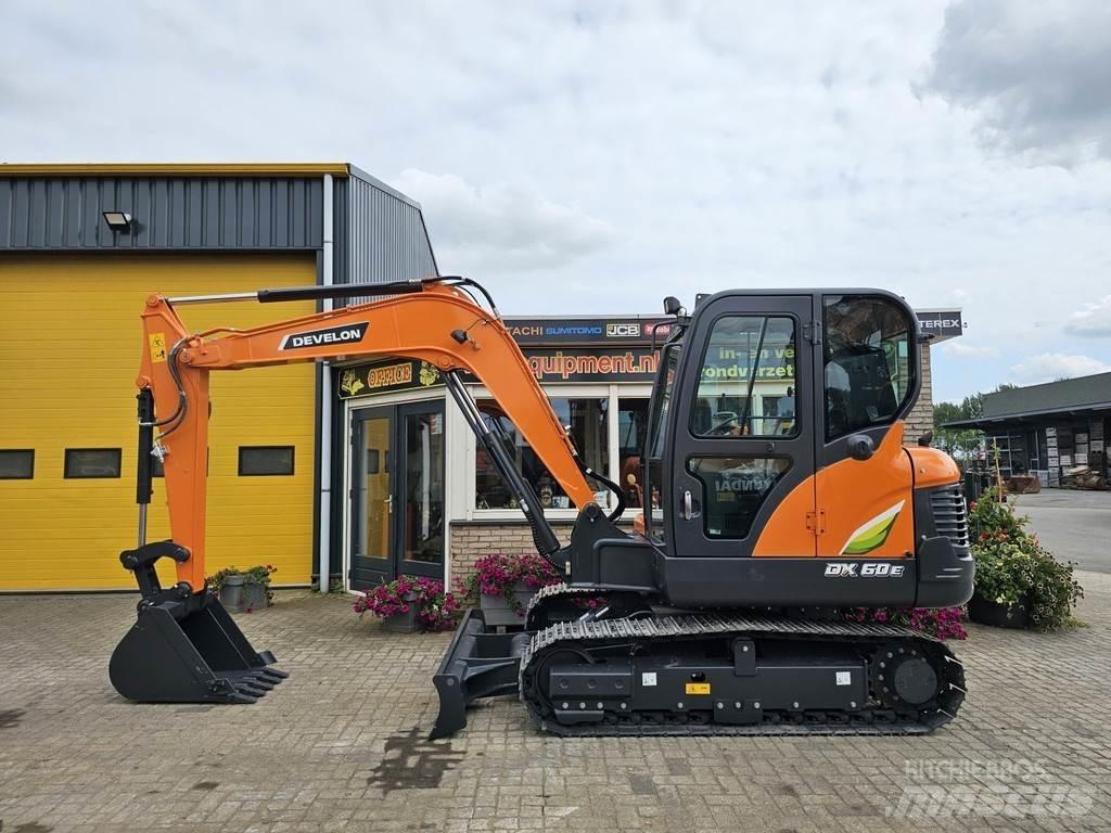 Develon DX60E-10N Mini excavatoare < 7t