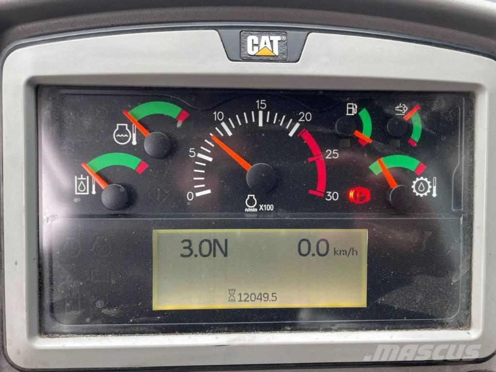 CAT 966M XE Incarcator pe pneuri