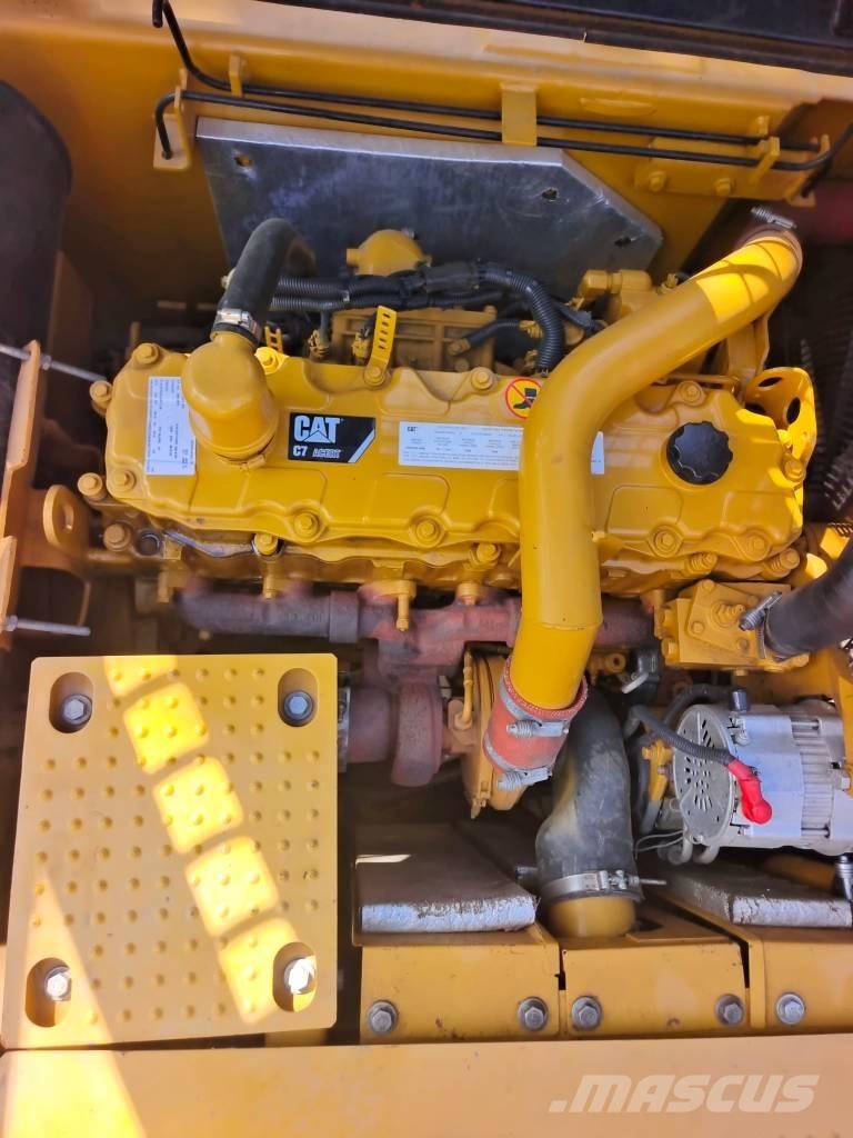 CAT 329 D2L Excavatoare pe șenile
