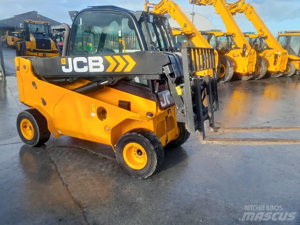 JCB TLT 35 D 4WD Stivuitoare telescopice