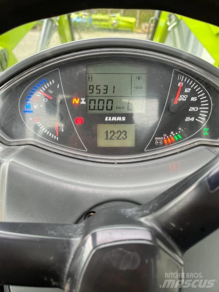 CLAAS Arion 420 CIS Tractoare