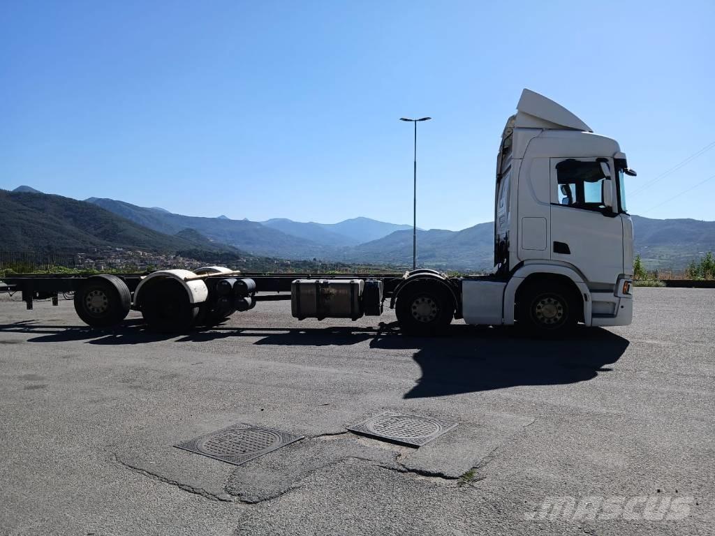 Scania R 540 Transportatoare vehicule