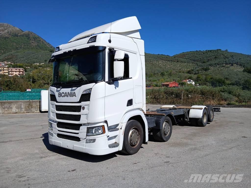 Scania R 540 Transportatoare vehicule
