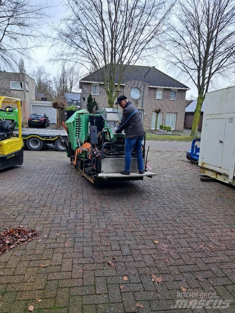 Demag 45 Pavatoare asfalt