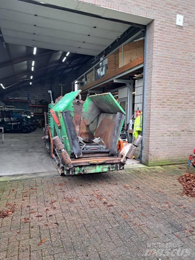 Demag 45 Pavatoare asfalt