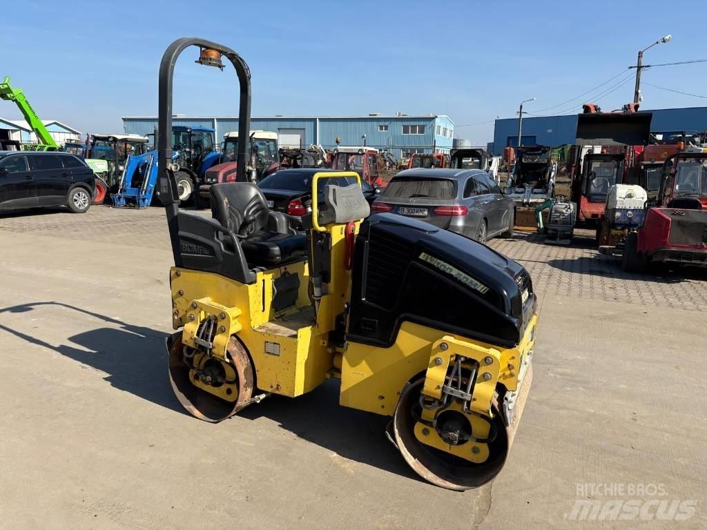 Bomag BW 100 AD-5 Cilindri compactori dubli