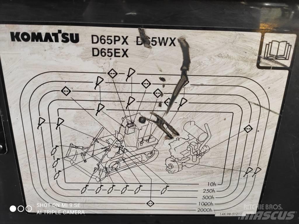 Komatsu D65PX-16 Buldozere pe senile