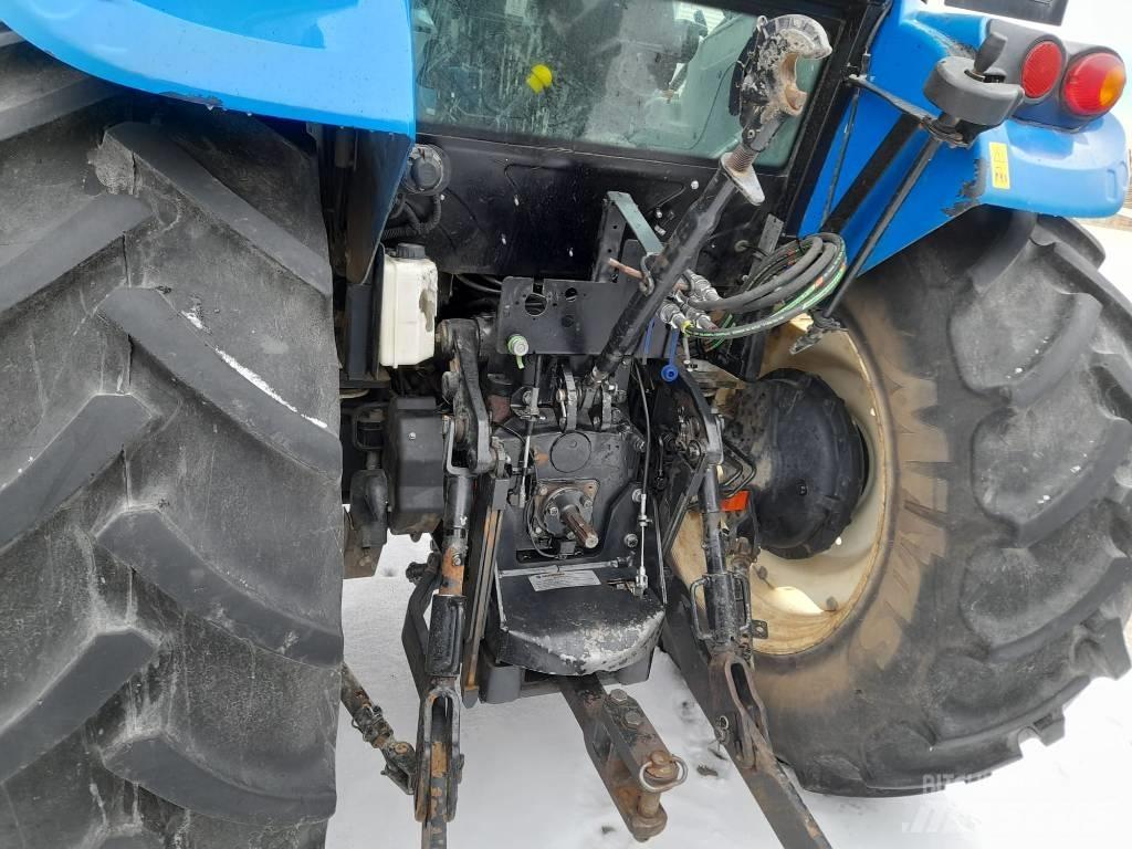 New Holland TD 5.95 Tractoare