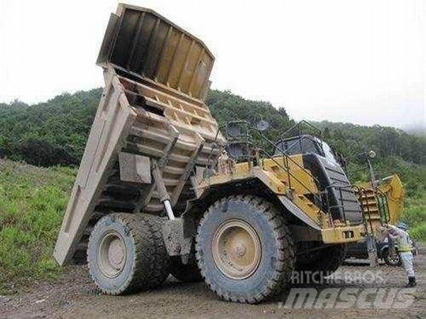 CAT 777F Camioane cu basculante rigide