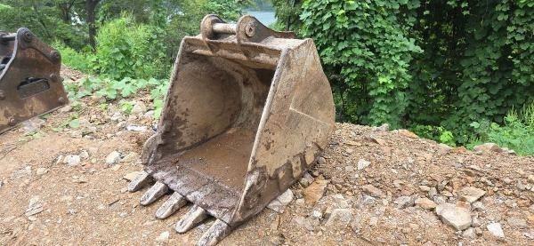 Doosan D 140W-5 Excavatoare cu roti