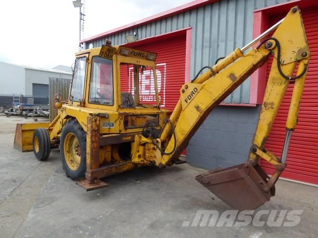 Ford 550 Buldoexcavatoare