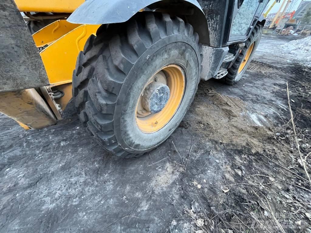 JCB 540-140 Stivuitoare telescopice