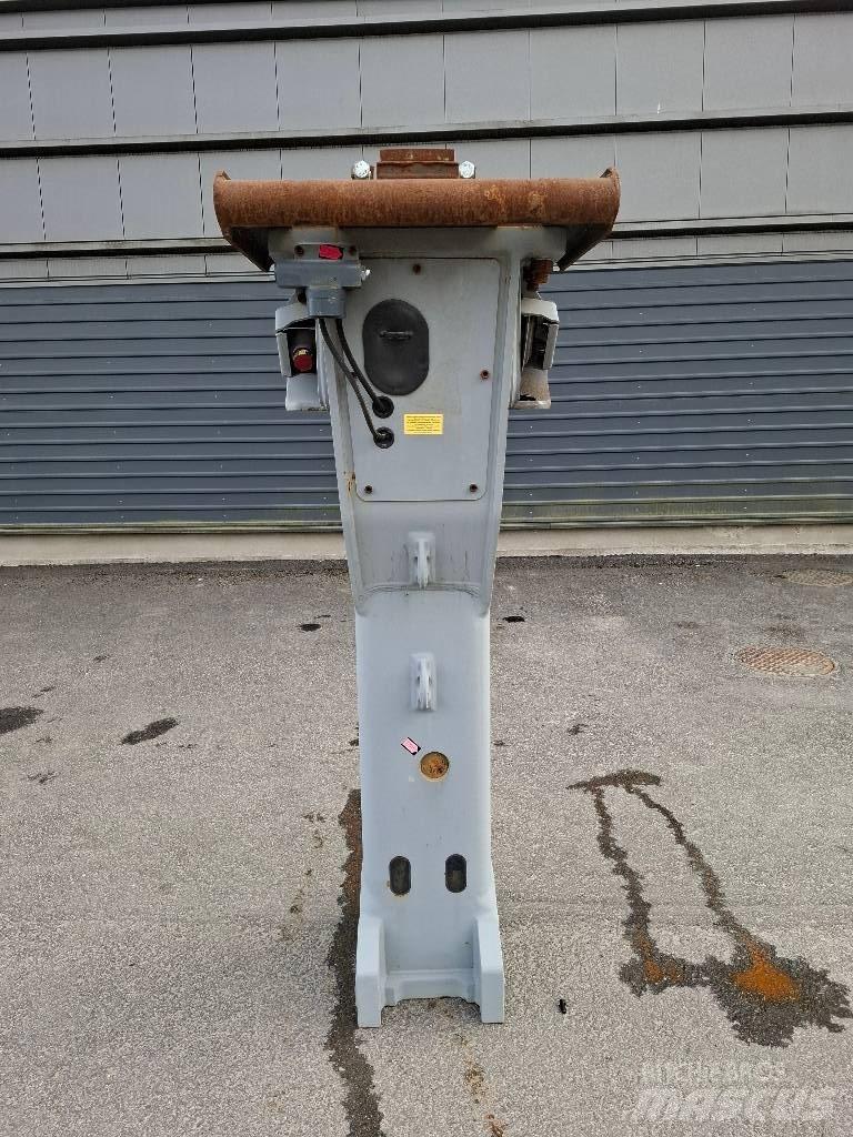 Epiroc EC 155CL Ciocane / Concasoare