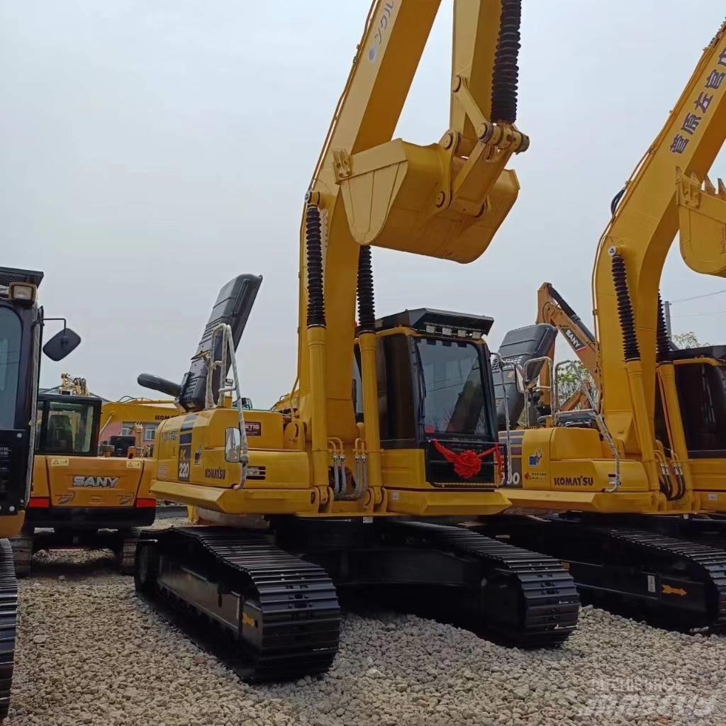 Komatsu PC 220 Excavatoare pe șenile
