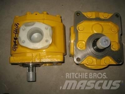 Komatsu D155 Transmisie