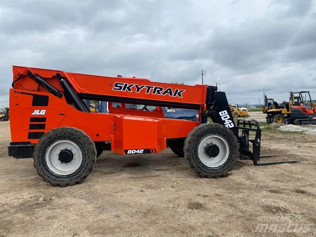 SkyTrak 8042 Stivuitoare telescopice