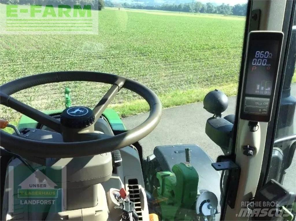 John Deere 6120 m Tractoare