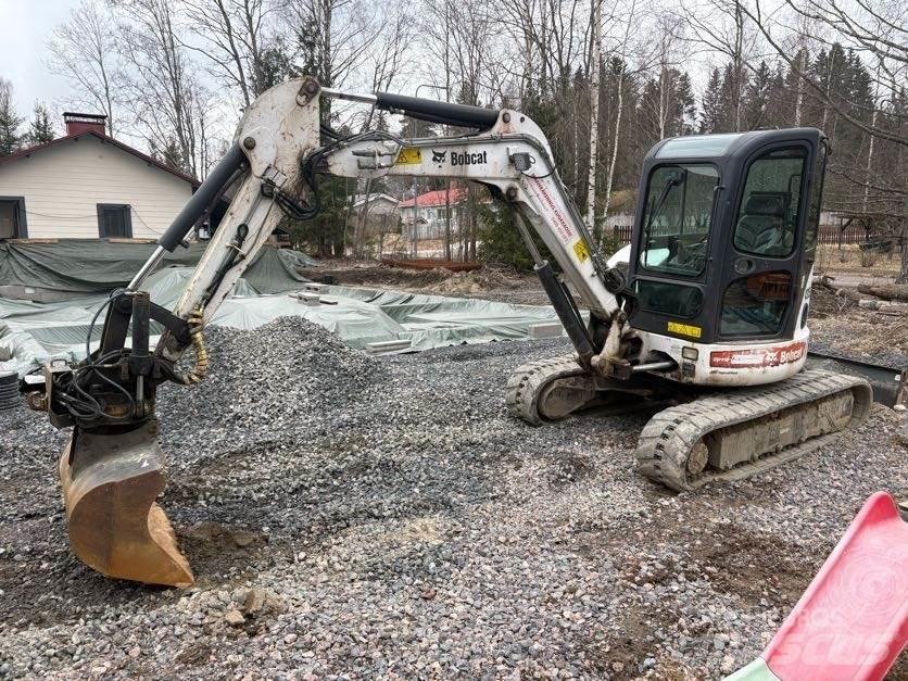 Bobcat 435 Mini excavatoare < 7t