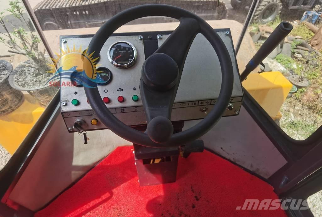 Dynapac CA 251 D Compactoare monocilindrice