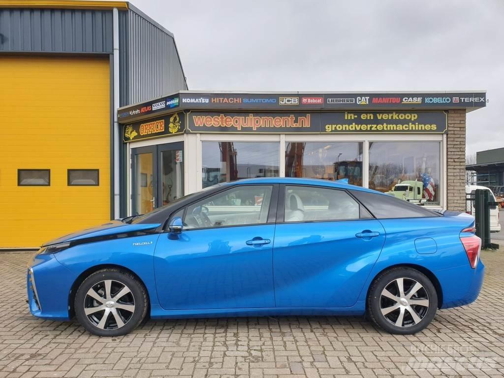 Toyota Mirai Masini
